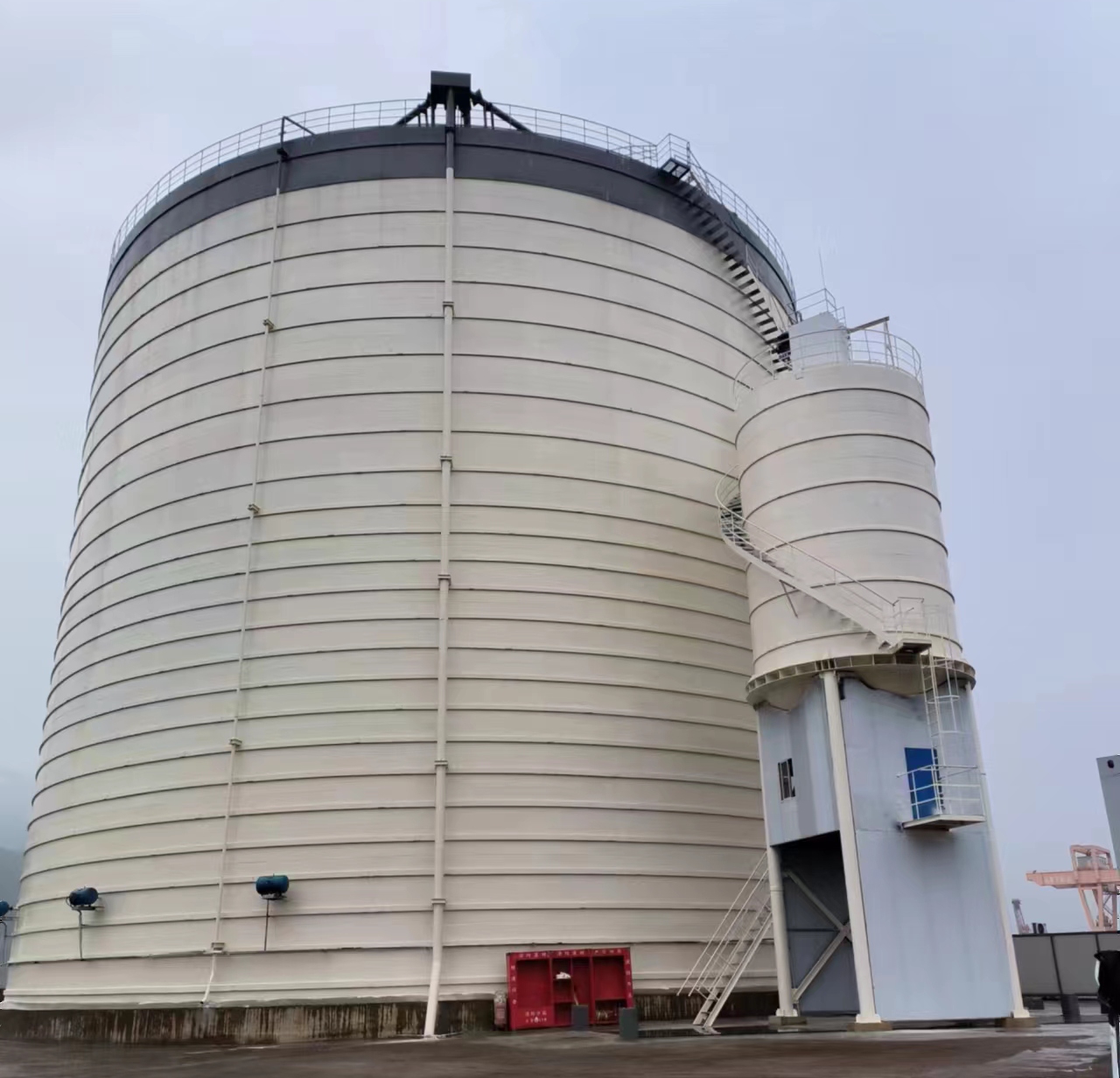 大余10万吨水泥钢板库